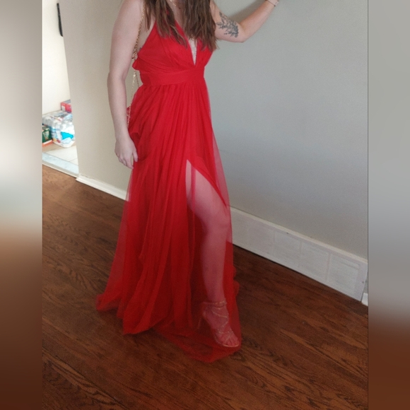 Envy + Grace Red Prom Or Formal Dress size small - Picture 2 of 3